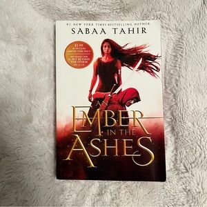 📚3/$20📚 An Ember in the Ashes by Sabaa Tahir